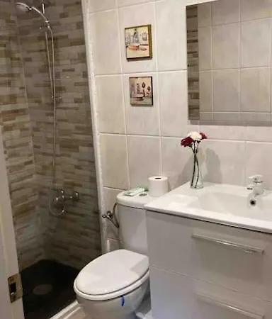 アパート La Casa De Papel,atico Duplex , Proximo Vega Y Centro Ciudad