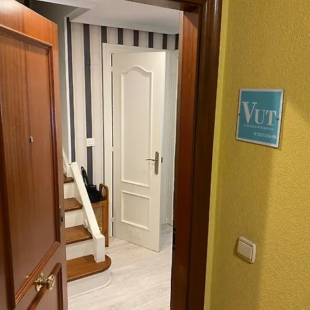 アパート La Casa De Papel,atico Duplex , Proximo Vega Y Centro Ciudad *