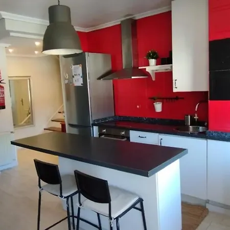 La Casa De Papel,atico Duplex , Proximo Vega Y Centro Ciudad アパート